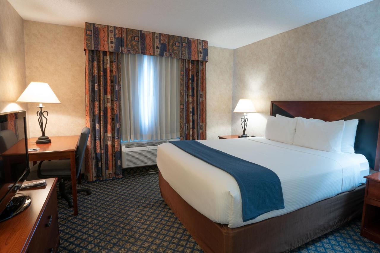 Miles City Hotel & Suites Exterior photo