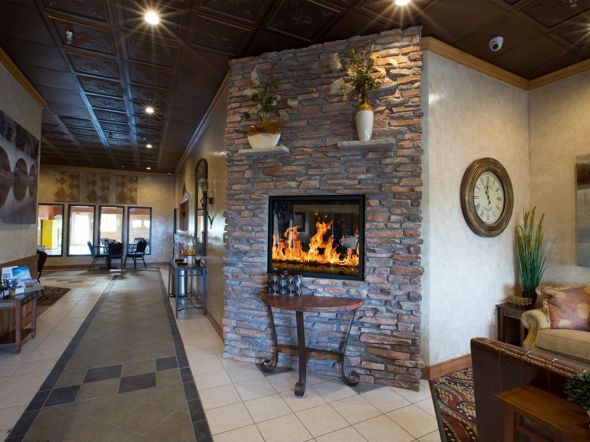 Miles City Hotel & Suites Exterior photo