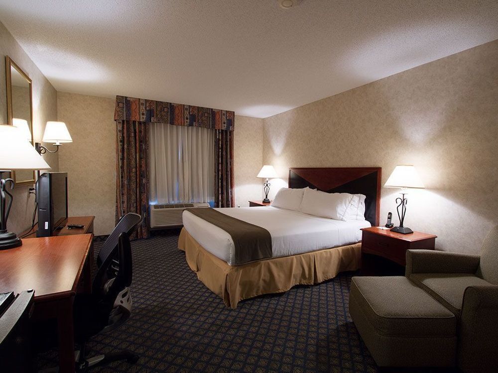 Miles City Hotel & Suites Exterior photo